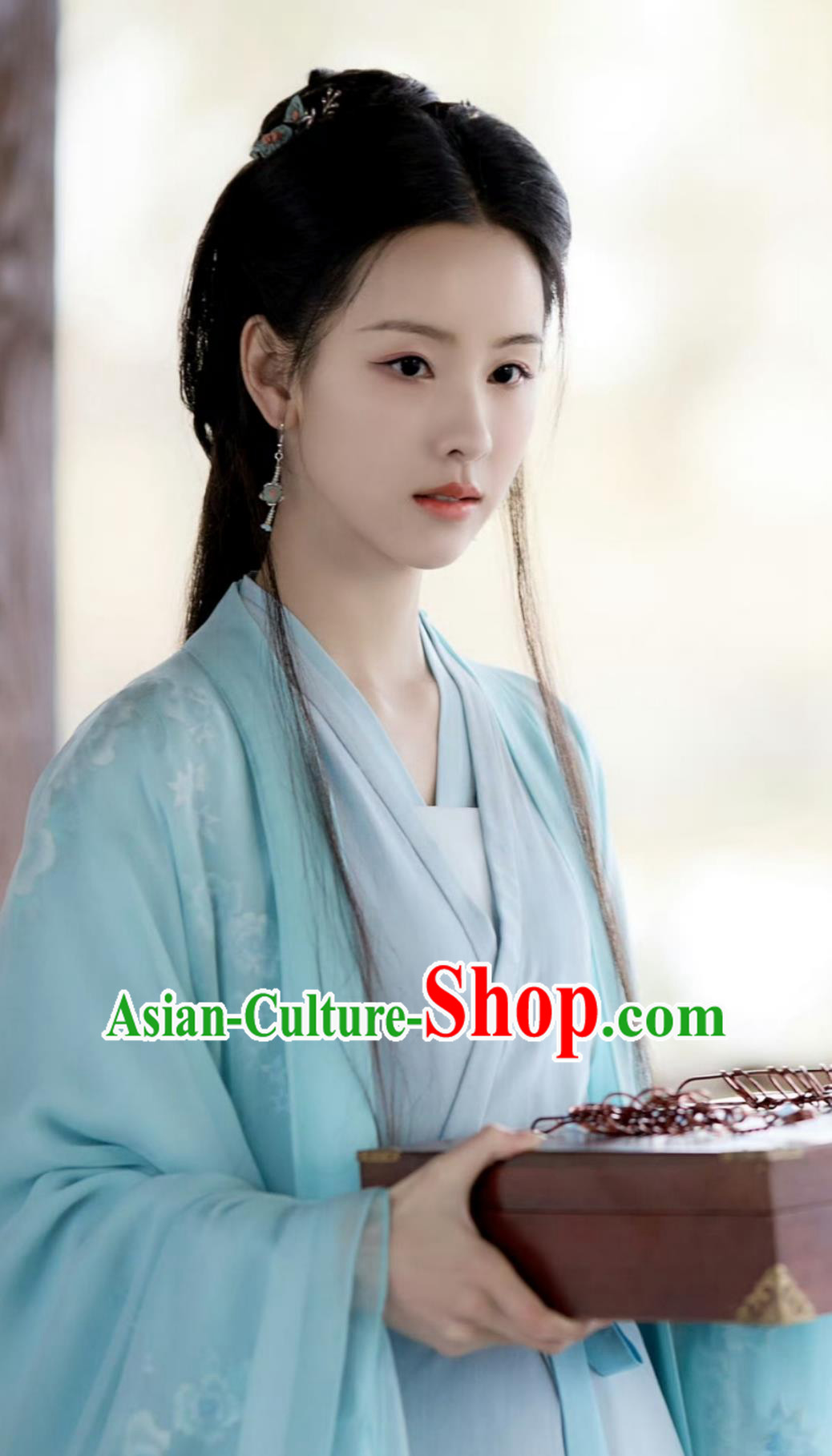 Chinese TV Series The Legend of Heros Mistress Huang Feng Heng Clothing Ancient China Swordswoman Blue Dresses