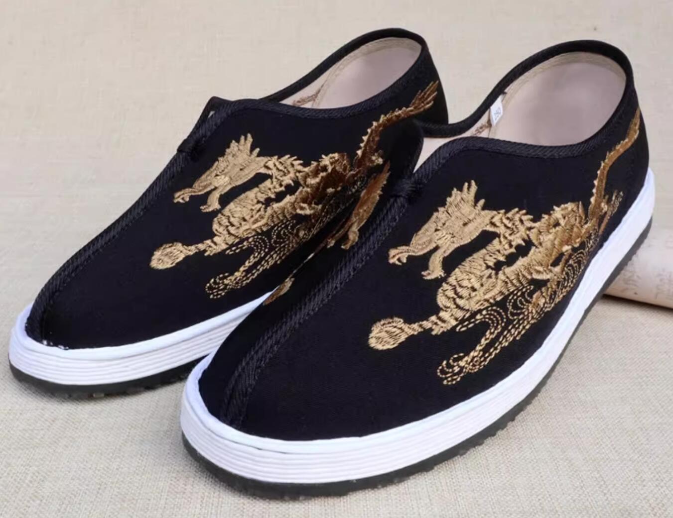 Traditional Chinese Shoes Handmade Strong Cloth Soles Shoes Old Beijing Embroidery Dragon Shoes