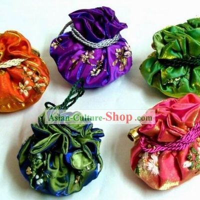 Chinese Classic Hand Made Furling Purse-Chrysanthemum