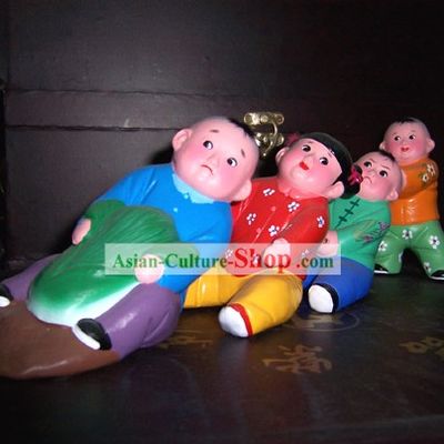 Chinese Clay Sculpture-Pulling the Radish Together