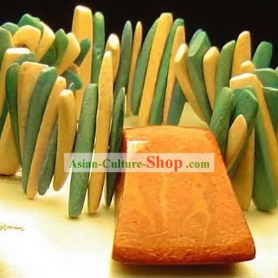 Beijing Coral Coconut Bracelet