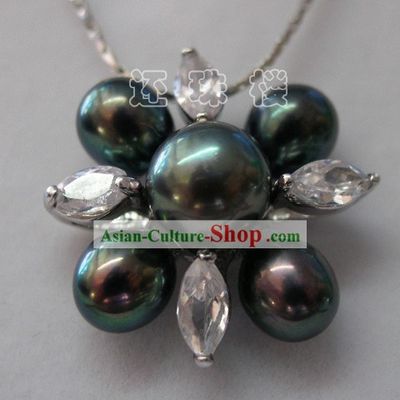 Unique Nature Pearl Necklace
