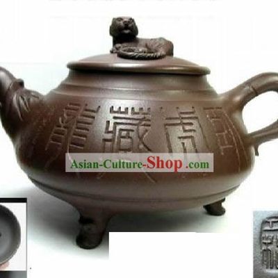 Chinese Classic Hand Made Teapot-Crushing the Tiger and Hiding the Dragon