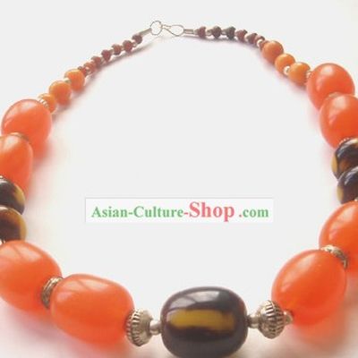 Stunning Tibet Natural Beeswax and Silver Necklace