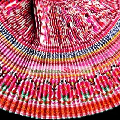 Chinese Classic Hand Embroidered Red Pleat Skirt for Woman