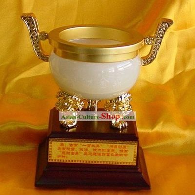 Chinese Classic Collection-Gathering Treasures Golden Vessel