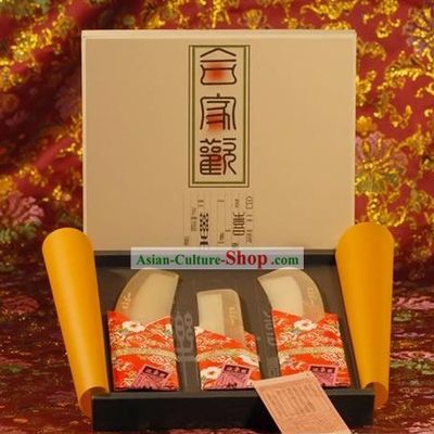 Chinese Carpenter Tan 100 Percent Hand Made Natural Wooden Combs Family Gift Package