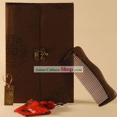Chinese Carpenter Tan Black Wood Classic Comb