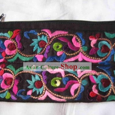 Chinese Large Miao Minority Silk Thread Hand Embroidery Purse