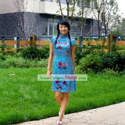 Stunning Phoenix Tail Flower Cheongsam (Qipao)