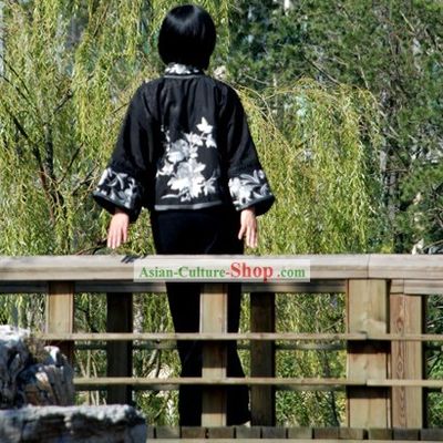 Supreme Chinese Handmade and Embroidered Flower Blouse