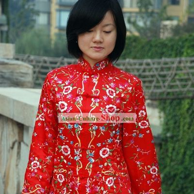 Chinese Classical Lucky Red Handmade and Embroidered Floral Silk Blouse for Women