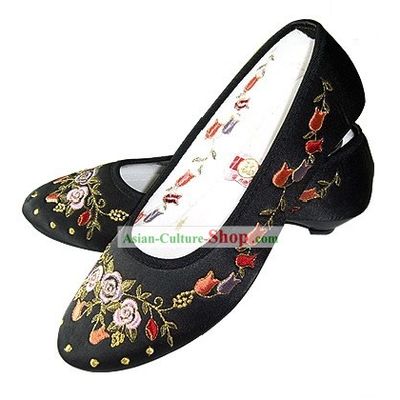 Chinese Traditional Handmade Embroidered Satin Shoes (pomegranate blossom, black)