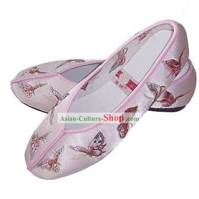 Chinese Traditional Handmade Embroidered Butterfly Satin Shoes (pink)