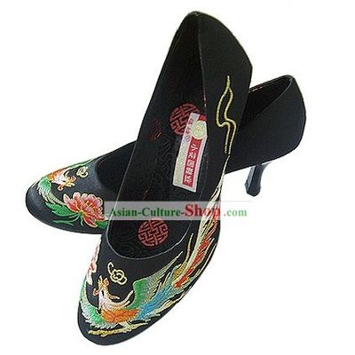 Chinese Classical Handmade and Embroidered Dragon and Phoenix High Heel Shoes