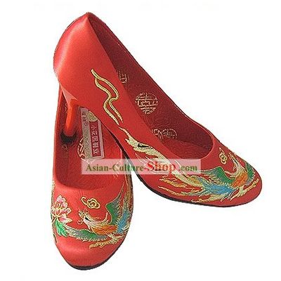 Chinese Classical Handmade and Embroidered Dragon and Phoenix High Heel Wedding Shoes (red)