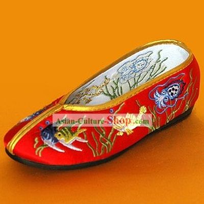 Chinese Classic Handmade Embroidered Shoes for Children - Sea World