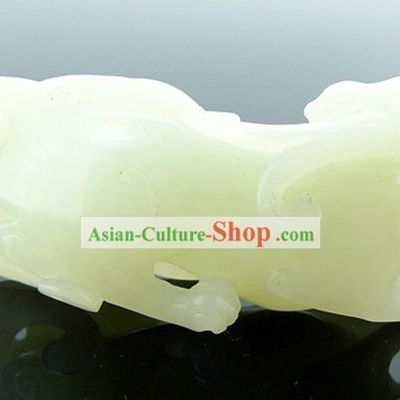Kai Guang Feng Shui Chinese Natural Nephrite Jade Pi Xiu (eternal holy)