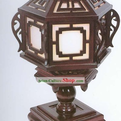 Chinese Hand Carved Wooden Window Shape Reading Lantern