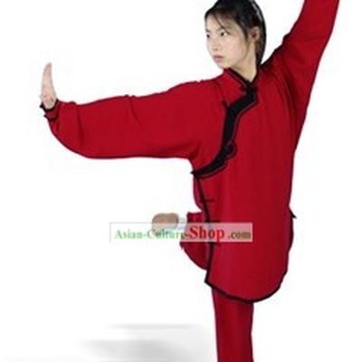 Chinese Traditional Silk and Cotton Kung Fu Uniform for Women with Lute Button