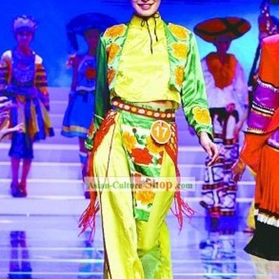 Chinese Traditional Minority Costume and Bamboo Hat Set