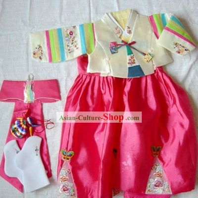 Traditional Korean Dress for Baby to Celebrate One Full Year of Life