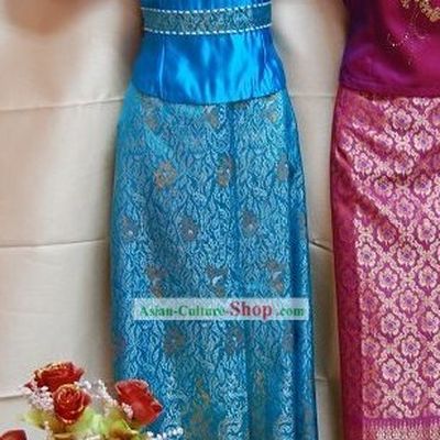 Traditional Thai Red National Costume Complete Set