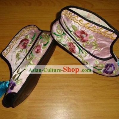 Chinese Embroidered Shoes Wear in Opera