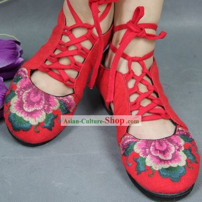 Bandaged Feet Traditional Chinese Shoes