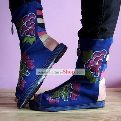 Chinese Handmade Embroidered Typical Shoes