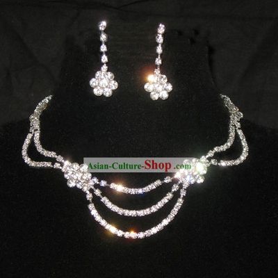 Stunning Wedding Flower Necklace and Earrings Jewelry Set