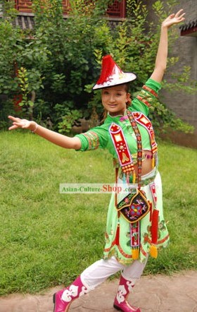 China Yugu Minority Clothing and Hat Complete Set