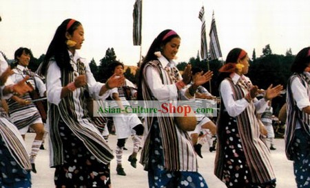 Chinese Dulong Minority Dress