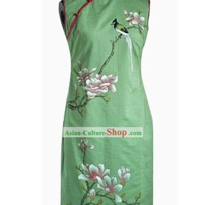 Traditional Handmade and Painted Yulan Cheongsam