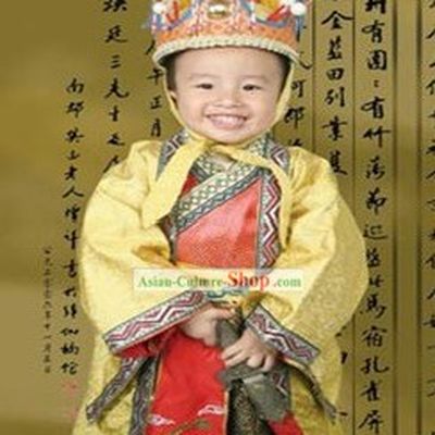 China Ancient Emperor Traditional Hats and Costume Set