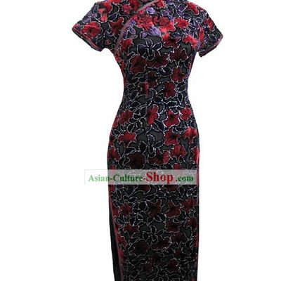 Chinese Traditional Flowery Long Cheongsam