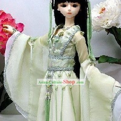 Chinese Ancient Beauty Light Green Clothing Complete Set