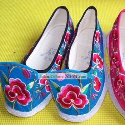 Traditional Embroidery Shoes to Go With Chinese Ancient Clothing