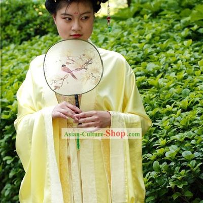 China Tang Dynasty Women Dress and Headpiece Set