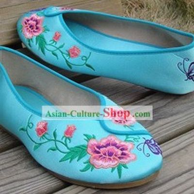 Chinese Traditional Handmade Embroidery Shoes