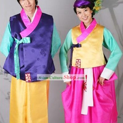 Traditional Korean Hanbok Wedding Dress for Bride and Bridegroom