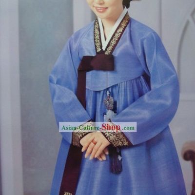 Traditional Korean Hanbok Dress for Women