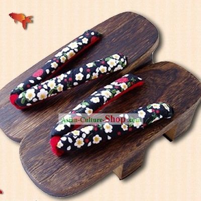 Traditional Japanese Sandals Set