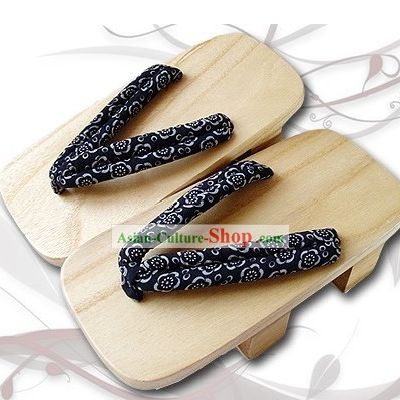 Traditional Japanese Female Kimono Geta Set