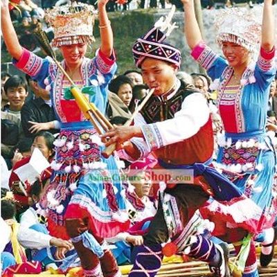 Miao Minority Classic Dance Costume and Hat for Men and Women