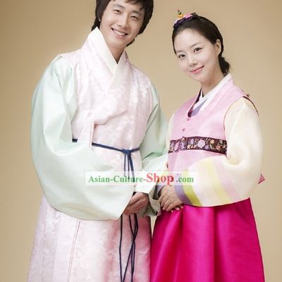 Korean Traditional Hanbok Dresses for Young Couple