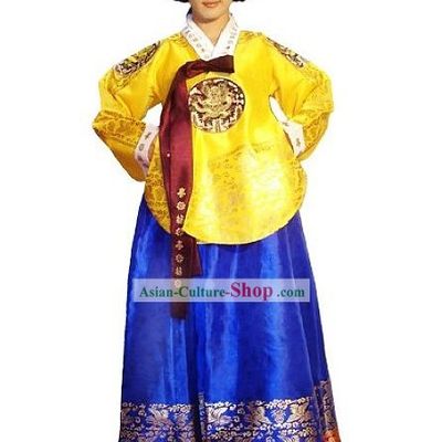 Traditional Korean Palace Costume and Wig Set