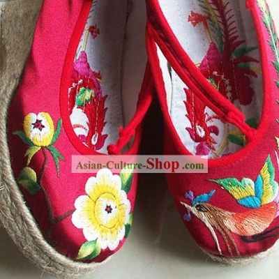 Chinese Handmade Peony Embroidery Shoes