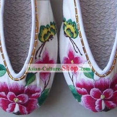 Chinese Hand Made and Embroidery Lotus Shoes