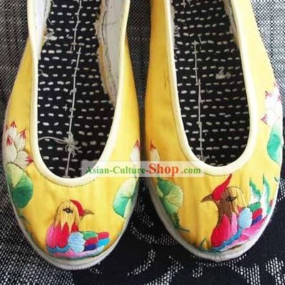 Chinese Traditional Embroidery Mandarin Ducks Shoes